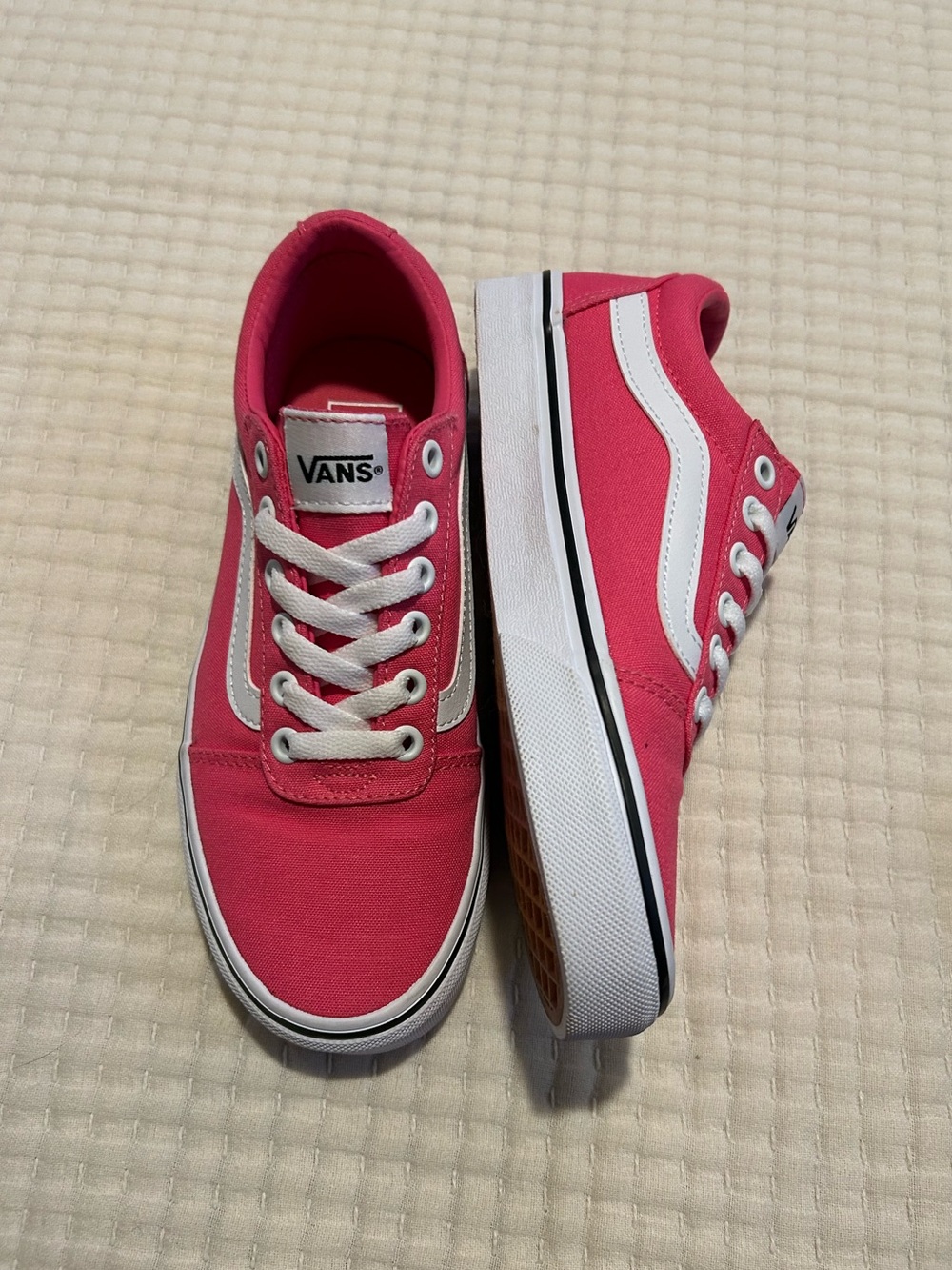 Pink Vans - Picture 2 of 6